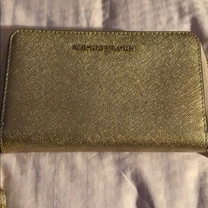 Michael Kors Wallet wristlet